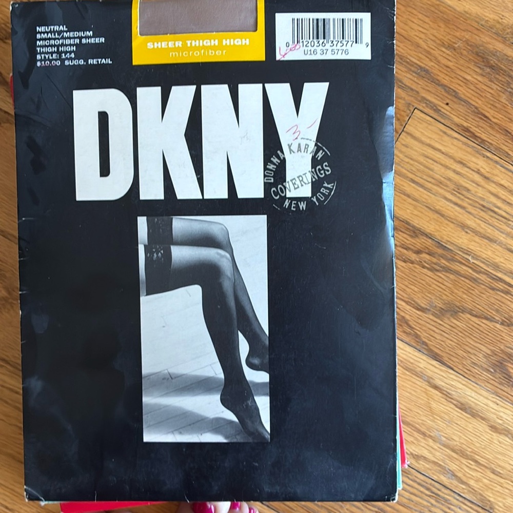 Donna Karan Sheer Black Hosiery